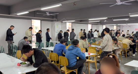 元宵佳節到，一碗碗湯圓，滿滿溫情！